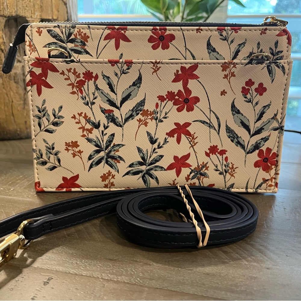 Spartina 449 Floral Cream Crossbody Bag w/ Removable/Adjustable Strap - Picture 5 of 11